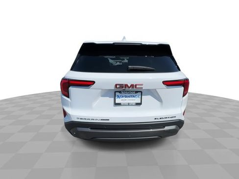 Certified 2026 GMC Terrain Elevation AWD/4WD image 7