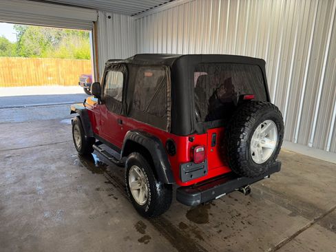 Used 2003 Jeep Wrangler Rubicon AWD/4WD image 2