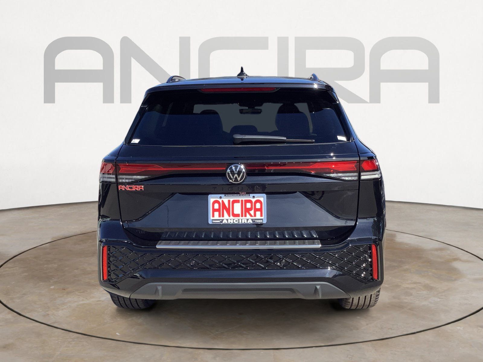 New 2026 Volkswagen Tiguan SE R-Line FWD image 7