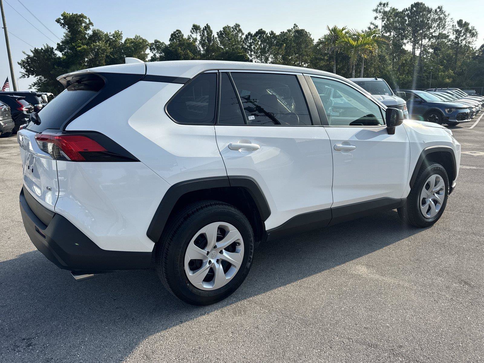 Used 2025 Toyota RAV4 LE FWD image 5