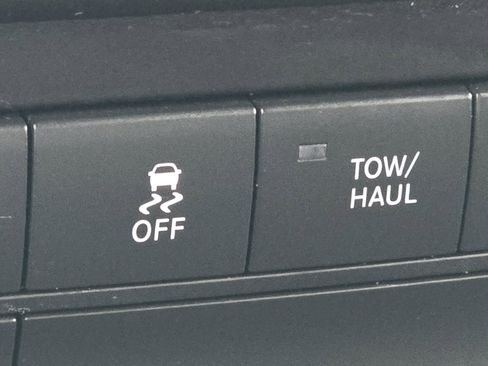 Used 2019 RAM 1500 Classic Warlock image 6