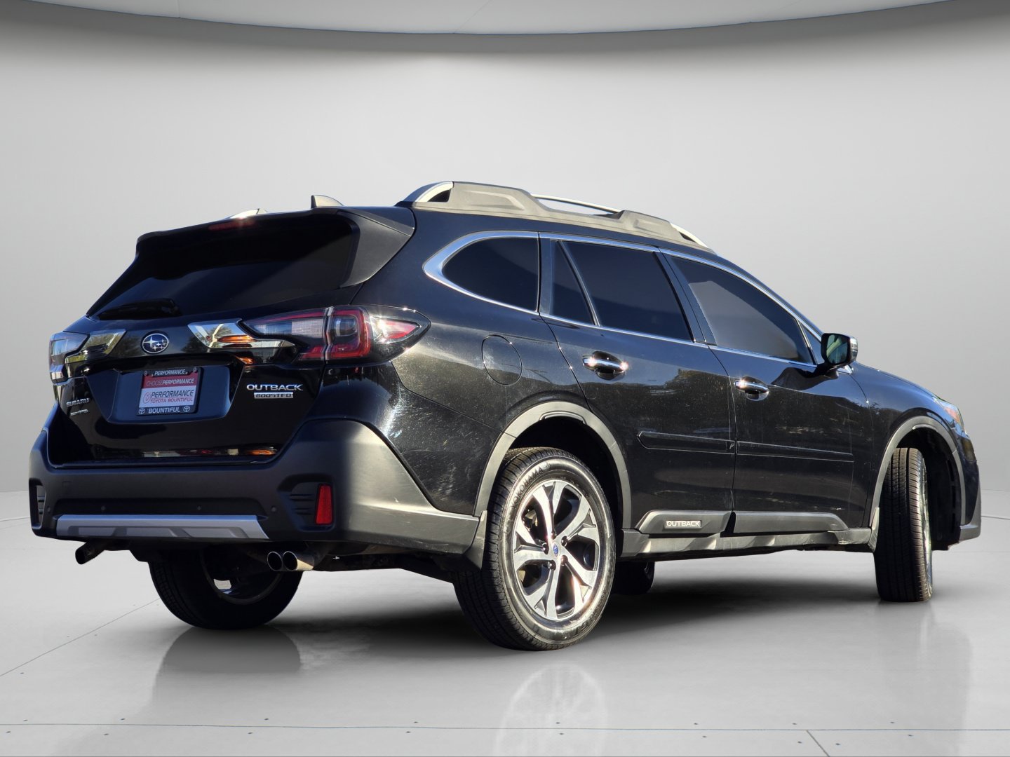 Used 2020 Subaru Outback Touring XT AWD/4WD image 27