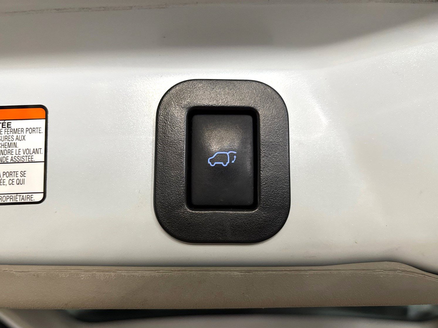 Used 2020 Toyota Sienna XLE FWD image 29