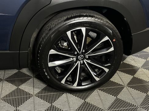 Used 2025 MAZDA CX-50 AWD 2.5 S w/ Premium Plus Pkg image 12