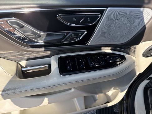 Used 2023 Lincoln Navigator Black Label image 18