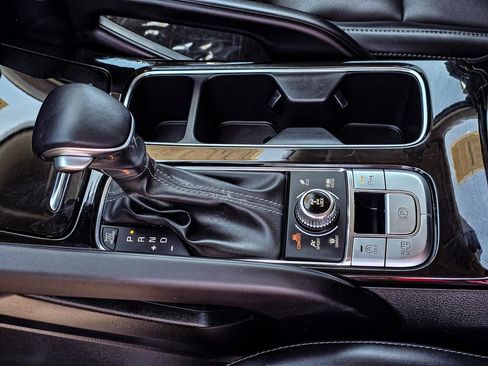 Used 2025 Kia Telluride S image 15