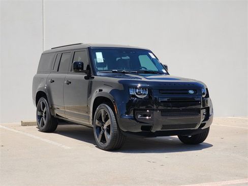 New 2025 Land Rover Defender 130 V8 image 2