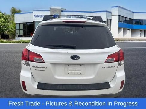 Used 2013 Subaru Outback 2.5i Premium AWD/4WD image 4