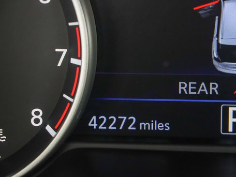 Used 2023 Nissan Murano SV FWD image 16