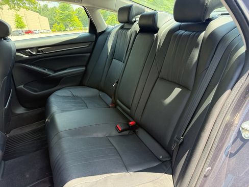 Used 2020 Honda Accord EX-L image 41