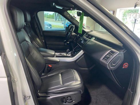 Used 2018 Land Rover Range Rover Sport HSE AWD/4WD image 20