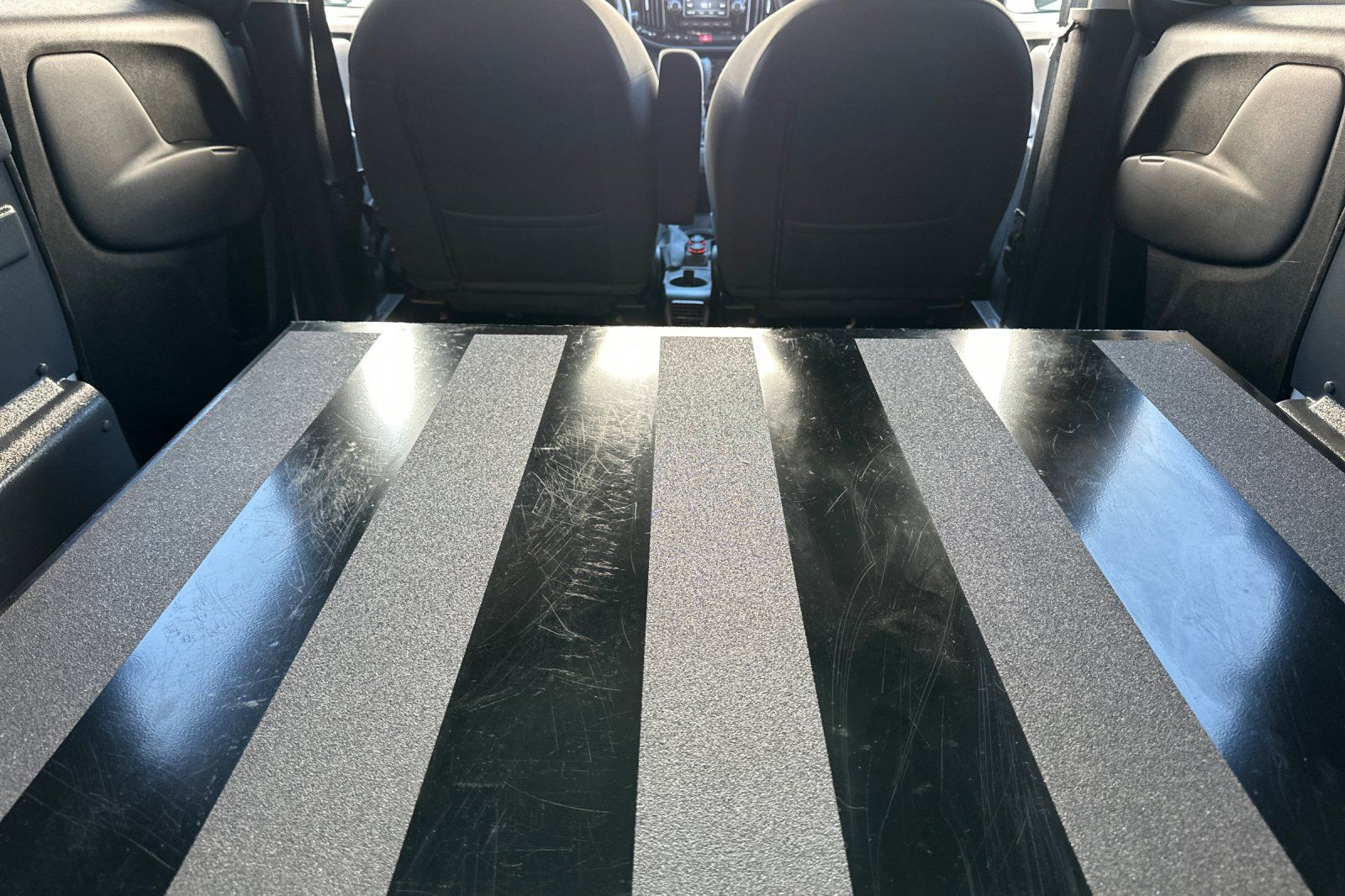 Used 2016 RAM ProMaster City Tradesman SLT w/ Rear Back-up Camera Group FWD image 17