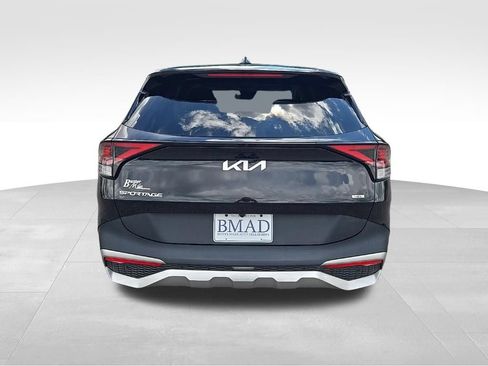 Used 2023 Kia Sportage LX FWD image 12