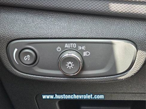 New 2026 Chevrolet TrailBlazer LT w/ Midnight Edition FWD image 28