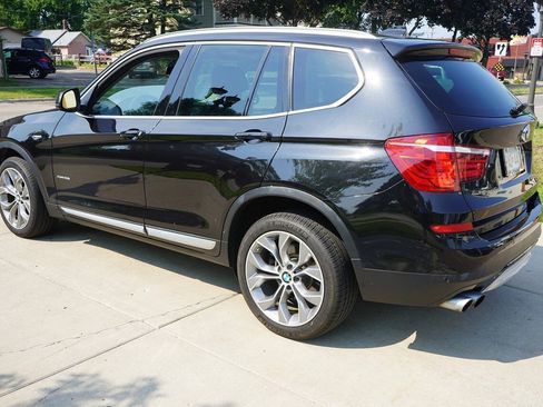 Used 2016 BMW X3 xDrive28i AWD/4WD image 9