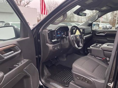 Used 2022 Chevrolet Silverado 1500 LT image 7