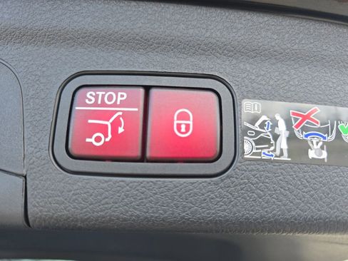 New 2026 Mercedes-Benz GLE 63 AMG S image 19