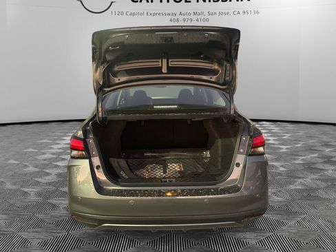 New 2025 Nissan Versa SR w/ Trunk Package image 10