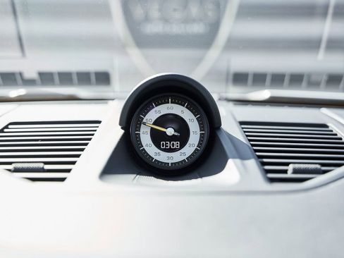 Used 2024 Porsche 911 GT3 image 71