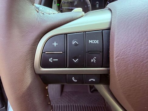 Used 2020 Lexus RX 350 FWD w/ Premium Package image 23