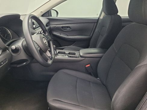 Used 2024 Nissan Sentra S image 17