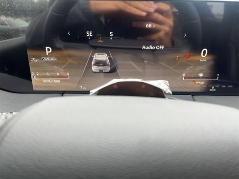 New 2025 Nissan Armada Platinum w/ Convenience Package image 14