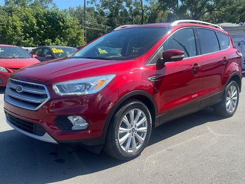 Used 2017 Ford Escape Titanium image 8