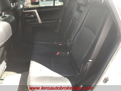 Used 2014 Toyota 4Runner Limited image 17