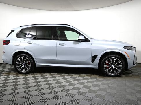 New 2026 BMW X5 xDrive40i w/ M Sport Package image 8