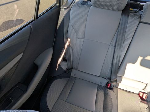 Used 2025 Subaru Outback Premium image 12