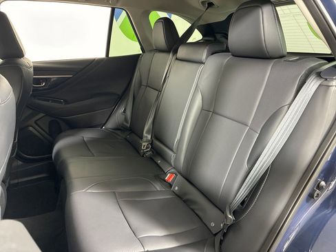 Used 2025 Subaru Outback Limited image 29