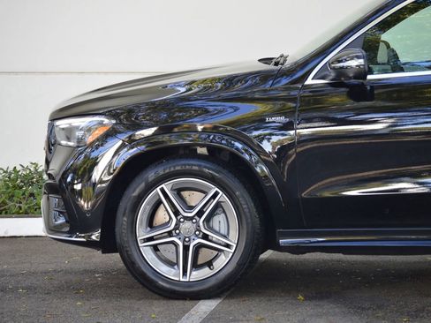 Used 2025 Mercedes-Benz GLE 53 AMG 4MATIC image 8