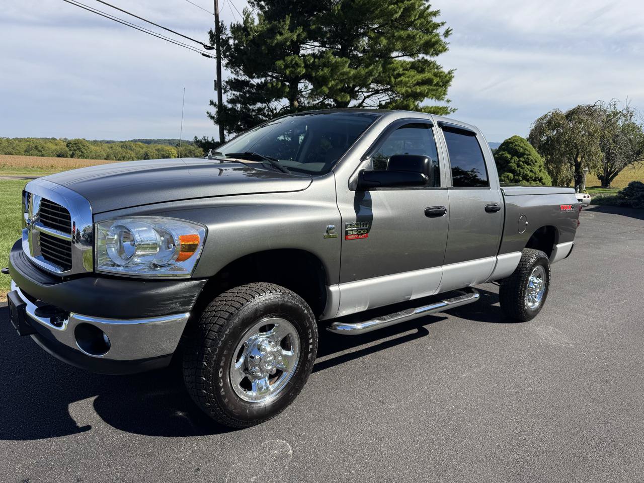 Used 2007 Dodge Ram 3500 Truck SLT AWD/4WD image 1