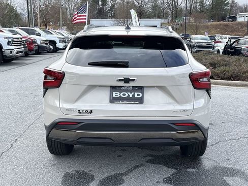New 2026 Chevrolet Trax ACTIV w/ Driver Confidence Package image 8