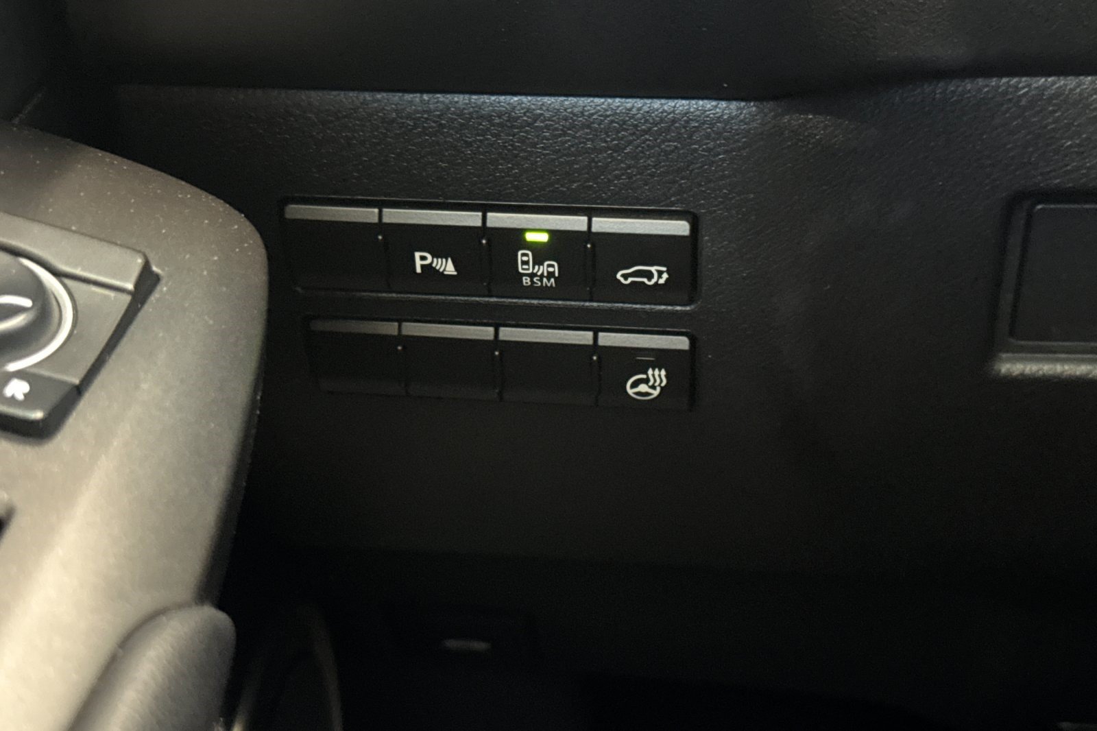Used 2016 Lexus NX 300h AWD w/ Premium Package image 37