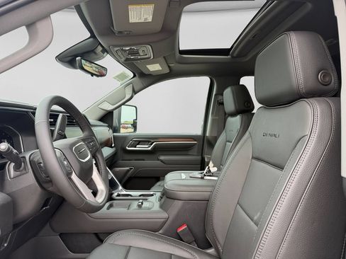 New 2026 GMC Sierra 2500 Denali w/ Denali Reserve Package AWD/4WD image 20
