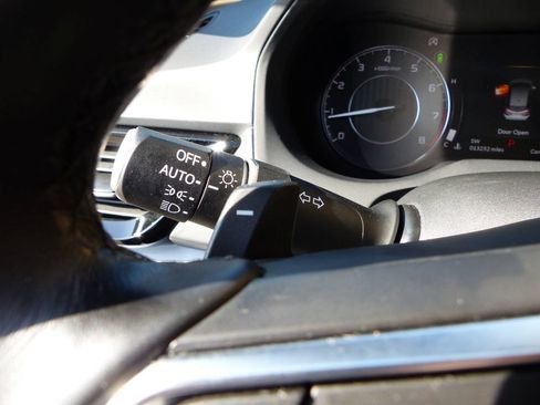 Used 2024 Acura RDX SH-AWD w/ Technology Package image 32