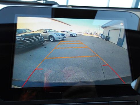 Used 2016 Chevrolet Malibu Hybrid w/ Driver Confidence Package image 24