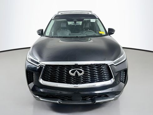 Used 2023 INFINITI QX60 Sensory w/ Vision Package AWD/4WD image 2