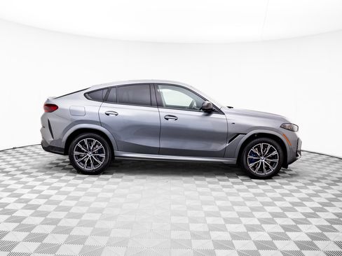 New 2026 BMW X6 M60i image 6