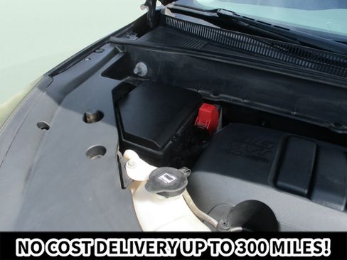 Used 2013 Chevrolet Traverse LS FWD image 29