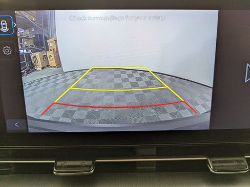 Used 2024 Hyundai Kona SEL image 13