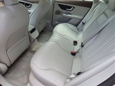 Used 2023 Mercedes-Benz EQE 350+ 4MATIC Sedan image 20