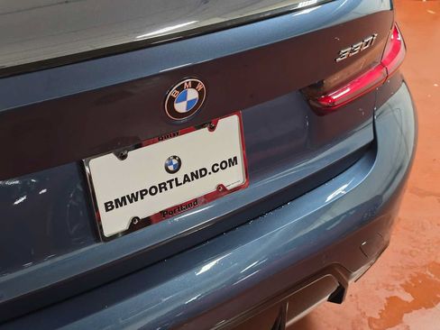 Used 2026 BMW 330i xDrive Sedan w/ M Sport Package AWD/4WD image 16