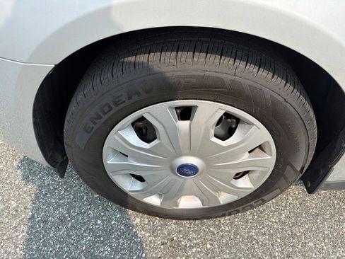 Used 2022 Ford Transit Connect XLT FWD image 13