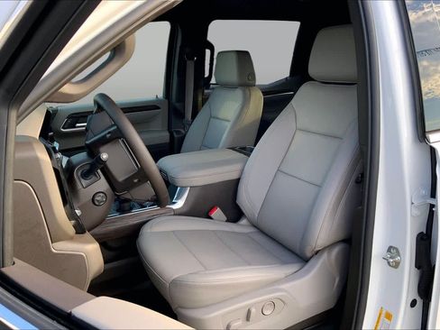 New 2026 GMC Sierra 1500 SLT w/ SLT Premium Plus Package AWD/4WD image 9