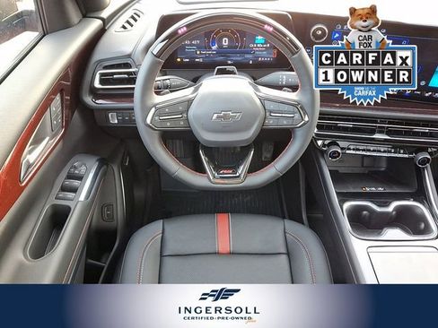 Used 2025 Chevrolet Traverse RS w/ LPO, Floor Liner Package image 15