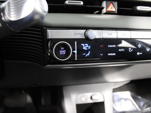 Used 2024 Hyundai Ioniq 5 SEL RWD image 12