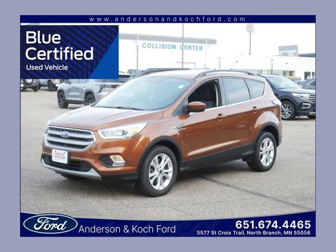 Certified 2017 Ford Escape SE w/ Equipment Group 201A AWD/4WD image 1