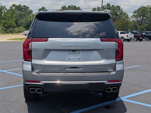 New 2026 GMC Yukon Denali w/ Sun & Power Step Package RWD image 30